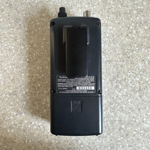 Radio Shack Pro-106 Digital Trunking Handheld Scanner 20-106 **needs Antenna - Picture 2 of 7